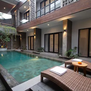 https://dhome-seminyak.ubudhotelsnow.com