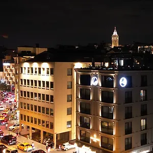 https://pera-bosphorus-hotel.istanbul-turkeyhotels.com